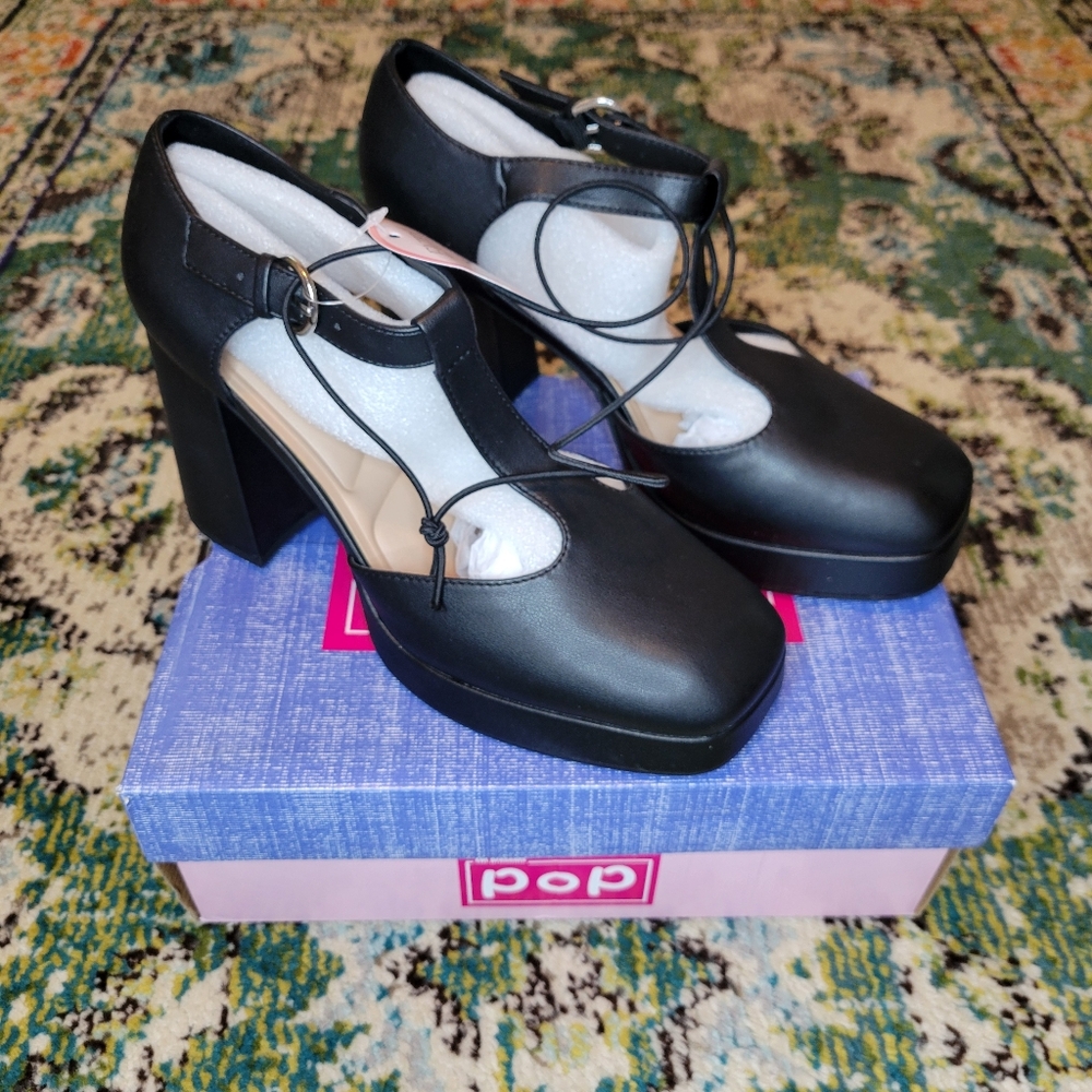NIB POP Black Heeled Mary Jane Cute Strappy Shoe, 6.5M